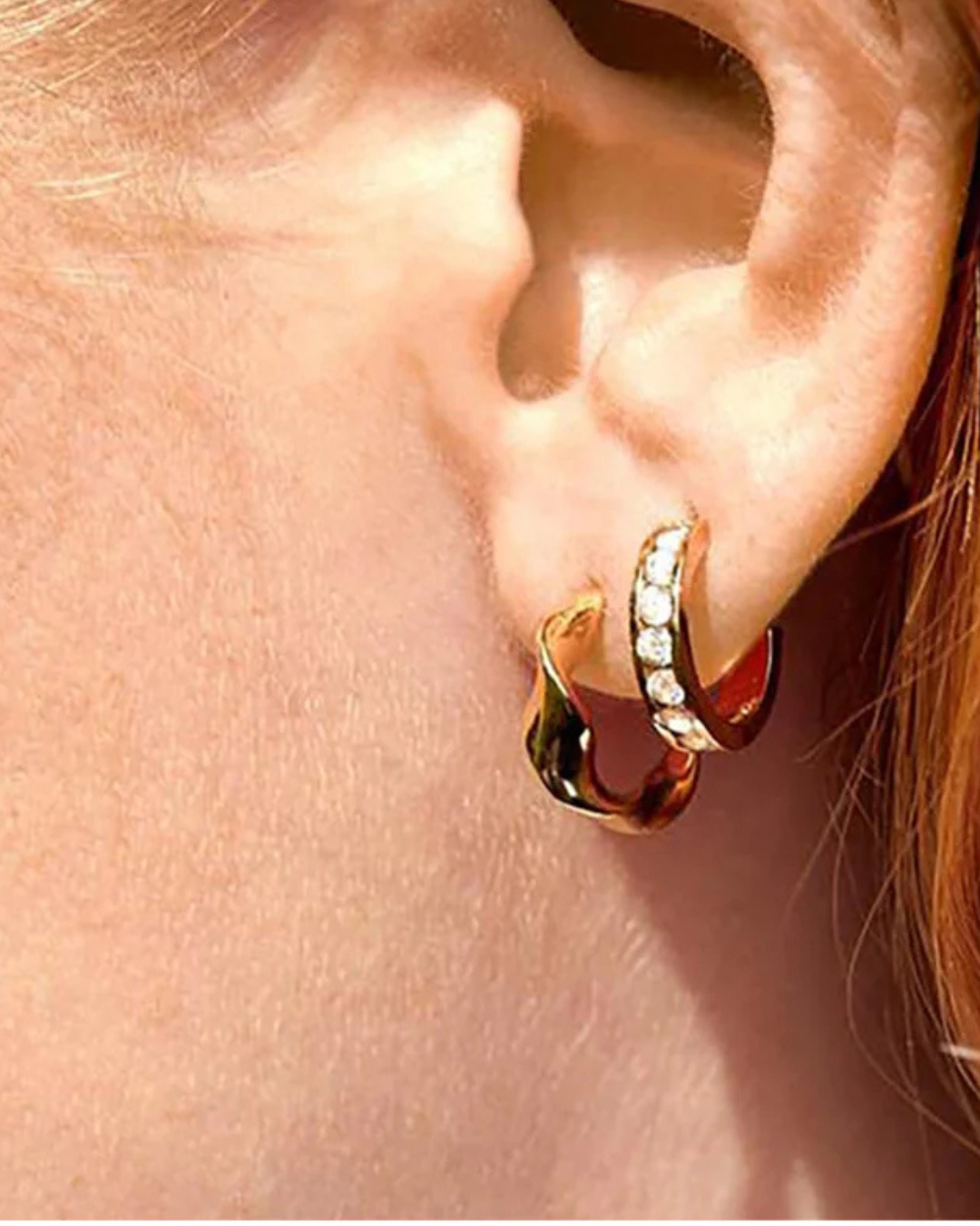 ESTELLA BARTLETT - EARRINGS - TWIST HOOP GOLD