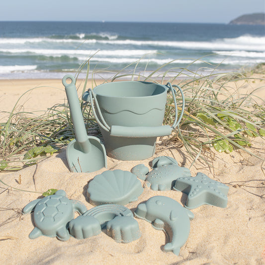 PLAYGROUND - 8 PCE BUCKET & SPADE SET - SAGE