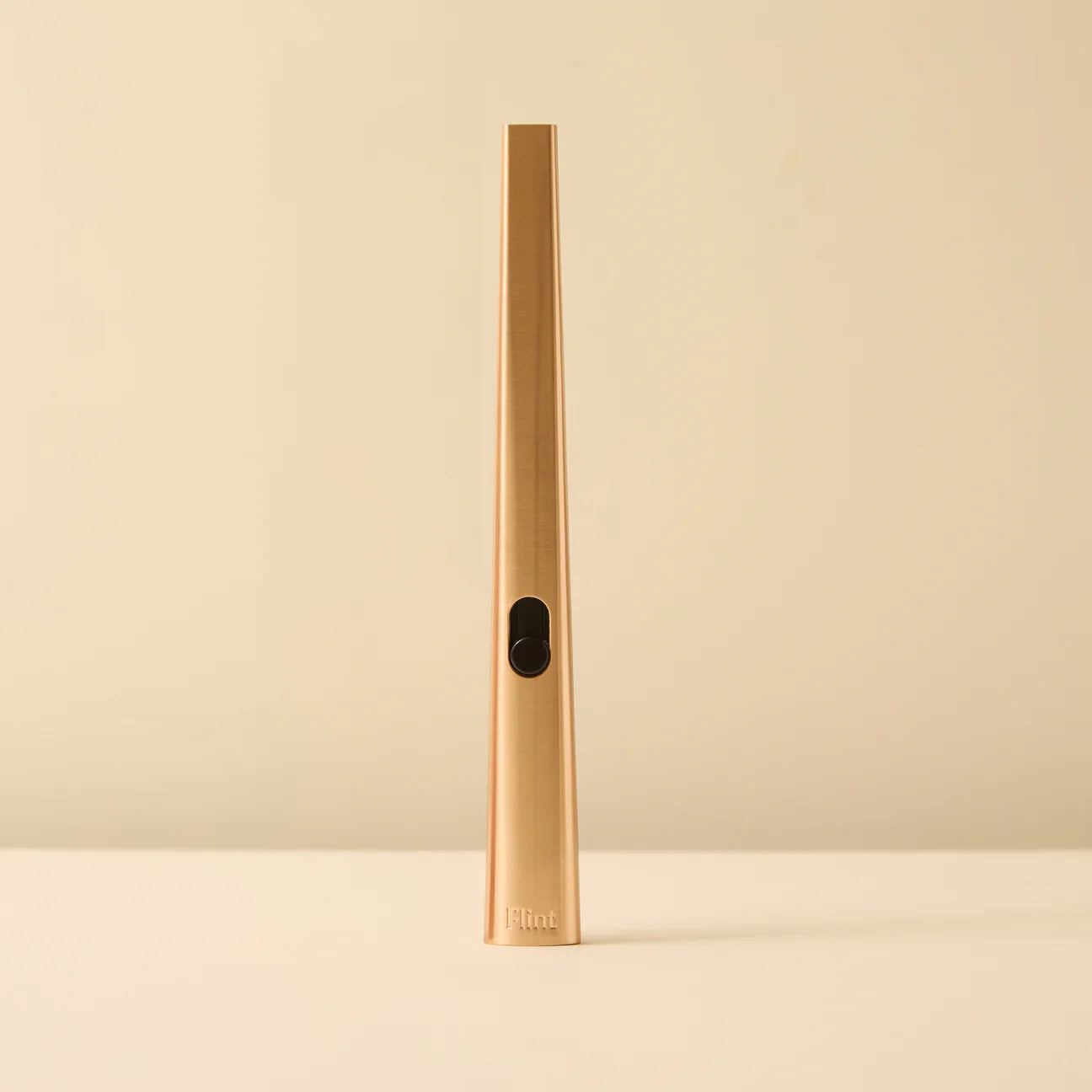 FLINT GOLD RECHARGEABLE LIGHTER