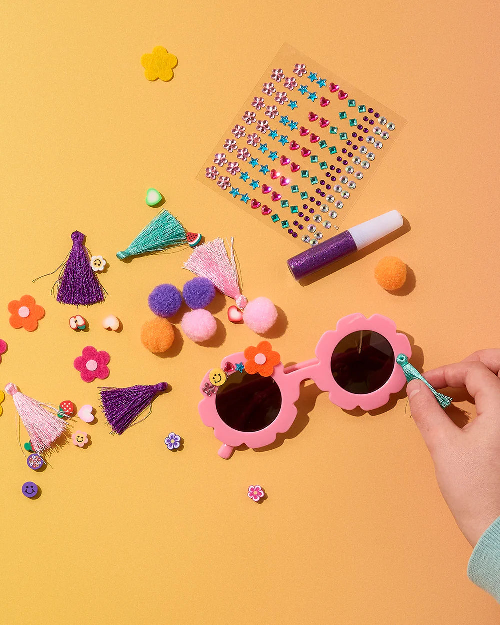 JOURNEY OF SOMETHING - DECORATE YOUR OWN SUNGLASSES