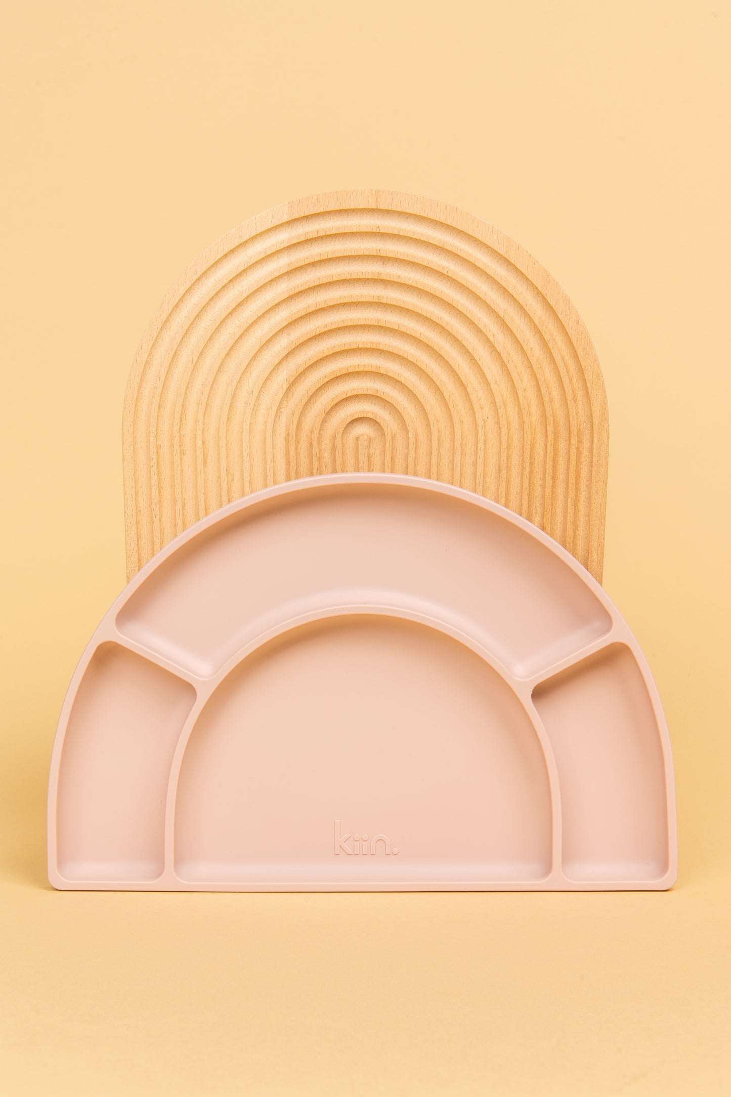 KIIN. SILICONE SUCTION DIVIDED PLATE - BLOSSOM