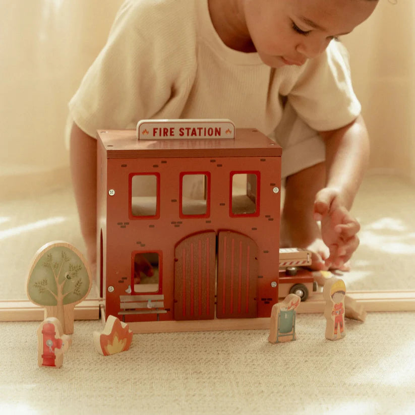LITTLE DUTCH - FIRE STATION