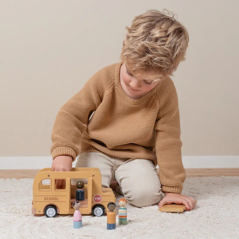 LITTLE DUTCH - TOY CAR WITH CARAVAN