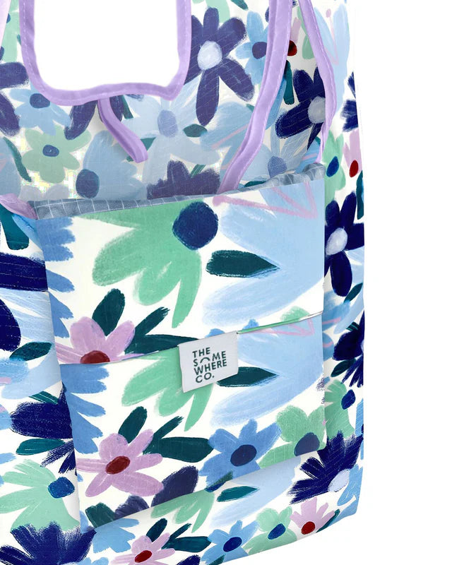 THE SOMEWHERE CO. REUSABLE SHOPPING BAG - BLUE MEADOW