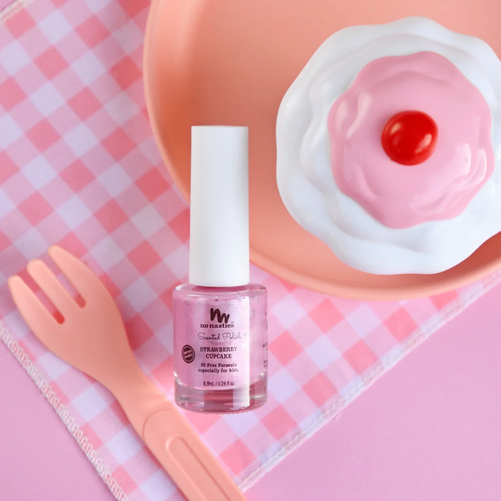 NO NASTIES - SCENTED NAIL POLISH - STRAWBERRY CUPCAKE