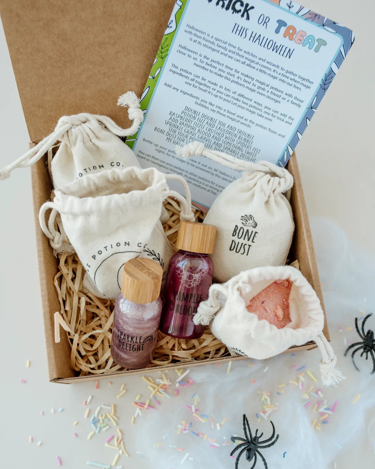 LITTLE POTION CO - TRICK OR TREAT HALLOWEEN POTION KIT