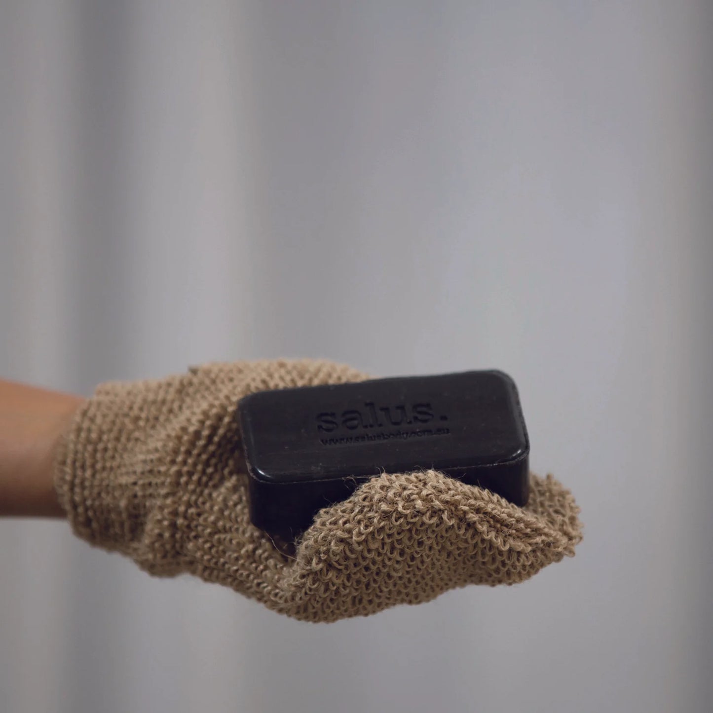 SALUS - BODY EXFOLIATION MITT