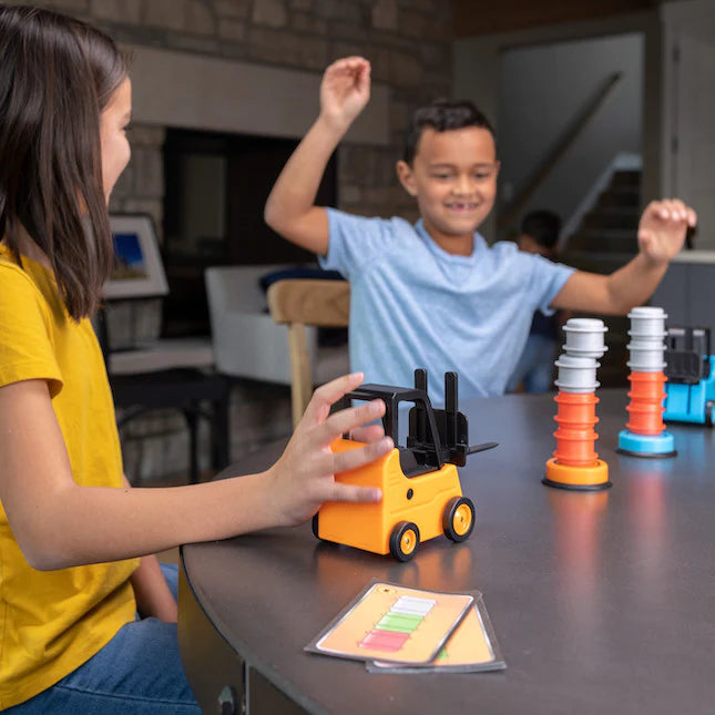 FAT BRAIN TOYS - FORKLIFT FRENZY