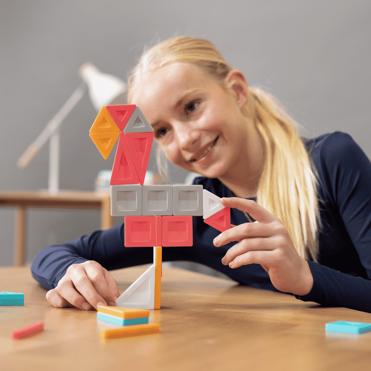 CONNETIX PRO CONSTRUCTOR SET - 70 pieces