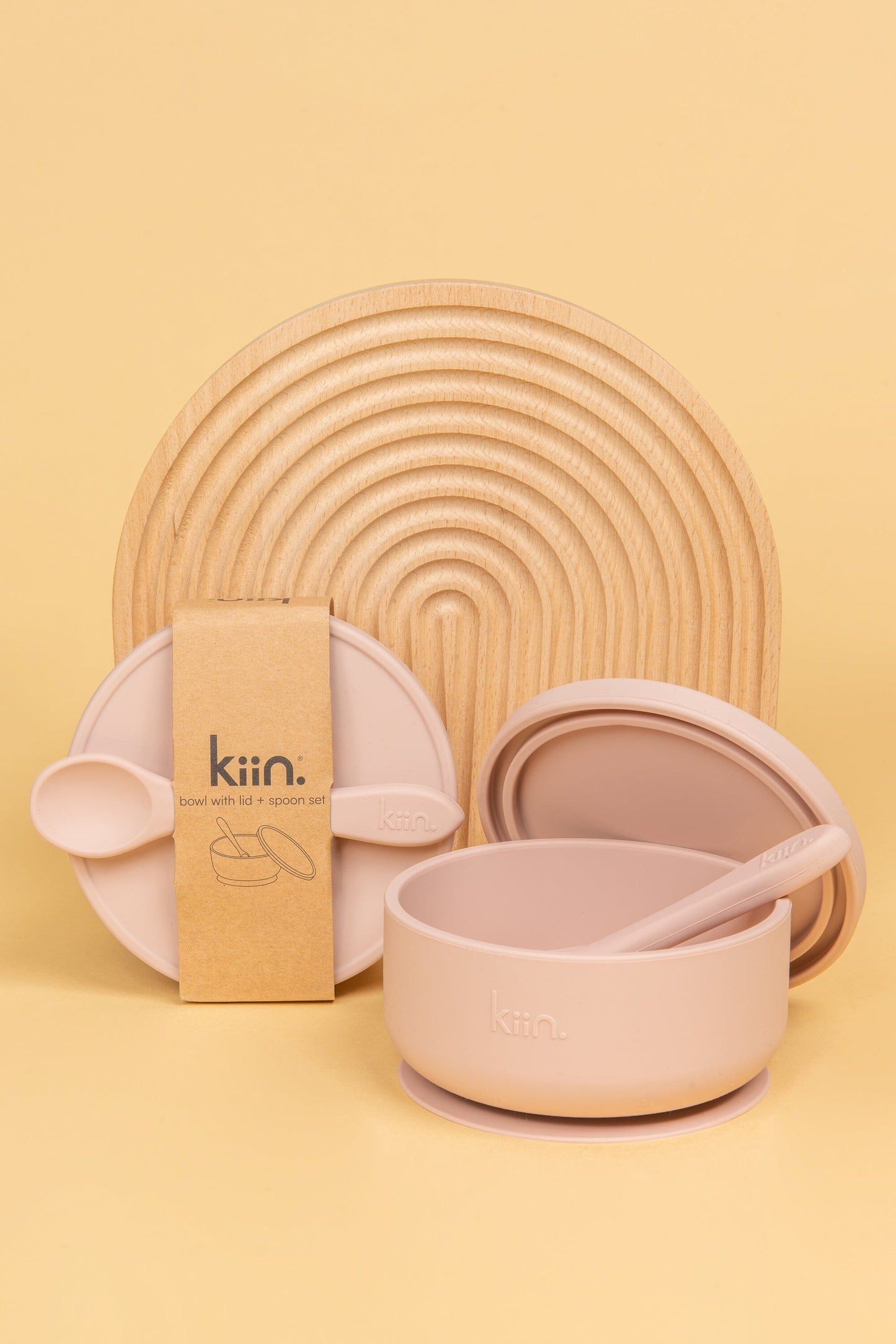 KIIN. SILICONE SUCTION BOWL WITH LID - BOSSOM