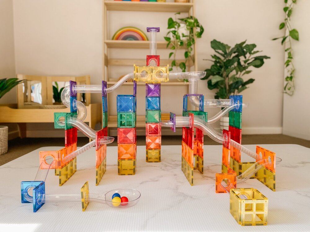 CONNETIX TILES - RAINBOW BALL RUN (92 pieces)