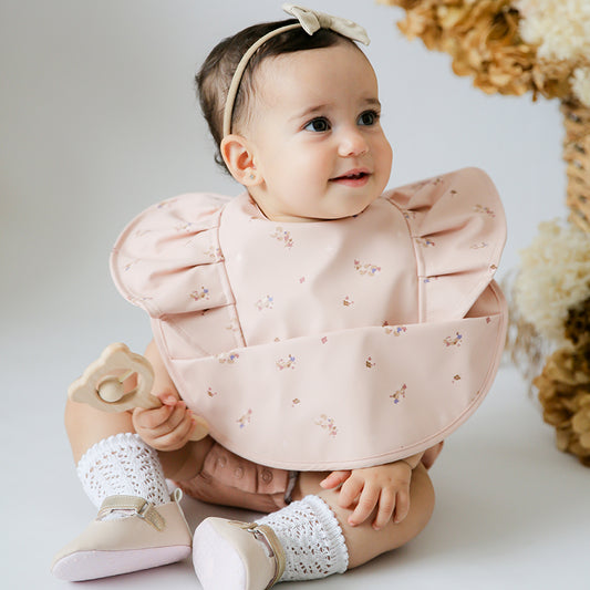 SNUGGLE HUNNY - WATERPROOF SNUGGLE BIB - POSEY