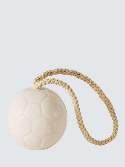 GENTLEMEN'S HARDWARE - FOOTBALL SOAP ON A ROPE