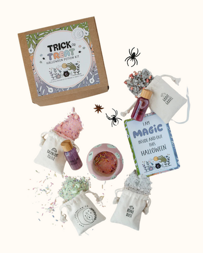 LITTLE POTION CO - TRICK OR TREAT HALLOWEEN POTION KIT