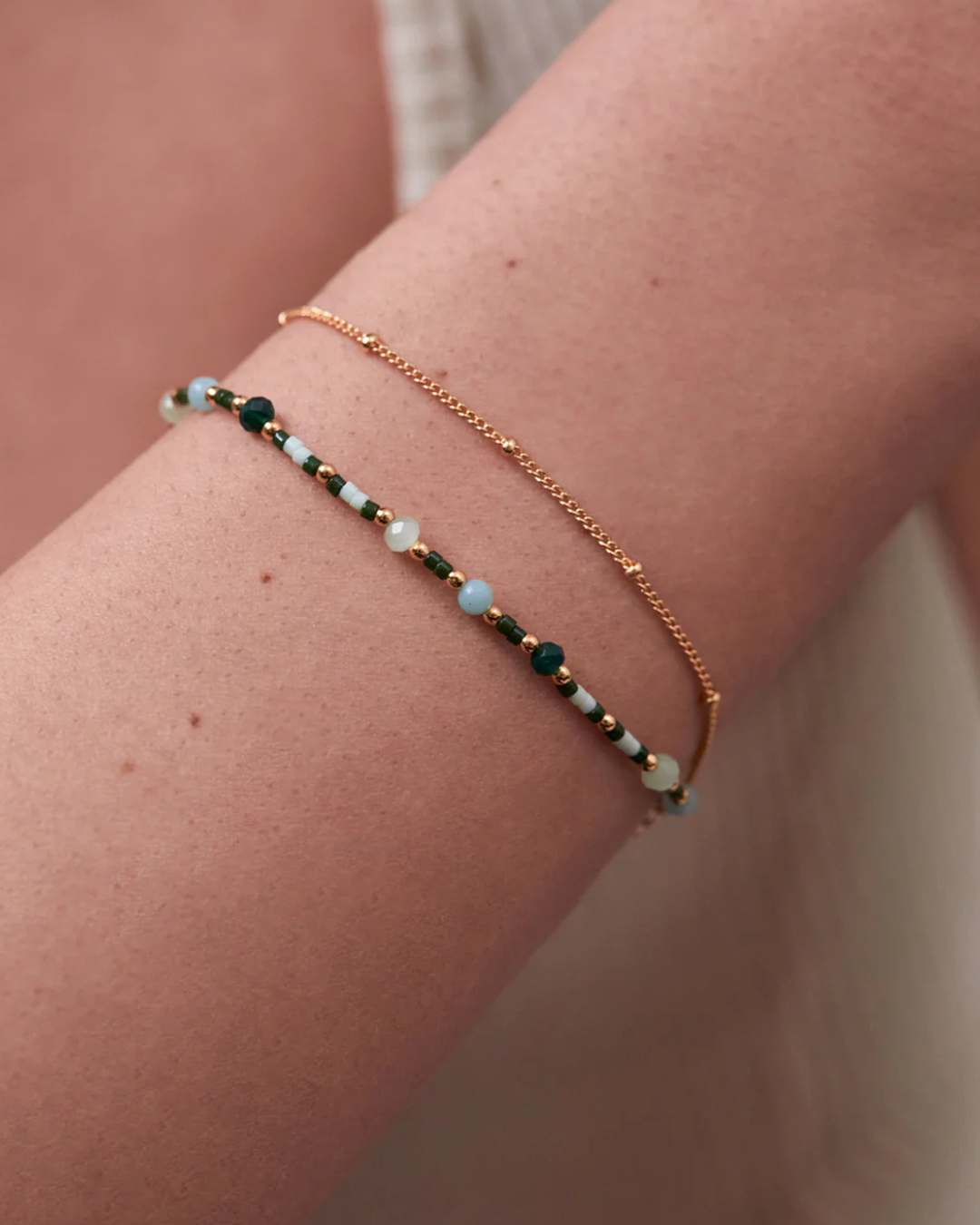ESTELLA BARTLETT - BRACELET -MINI GREEN GEMSTONE CHAIN DUO