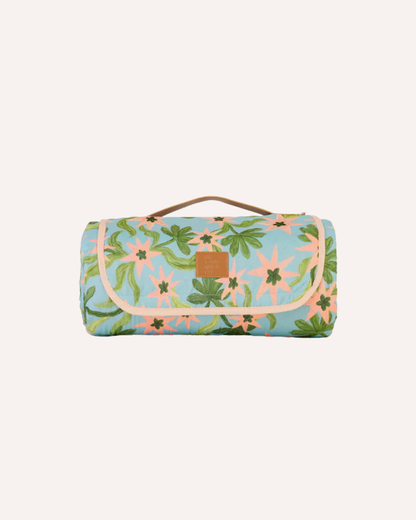 THE SOMEWHERE CO - PICNIC RUG - SEAFLOWER