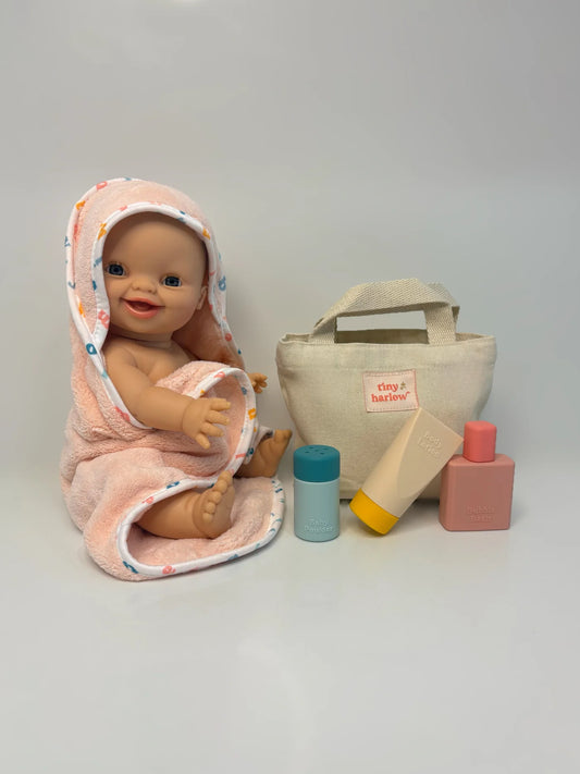 TINY HARLOW - TINY BATH TIME