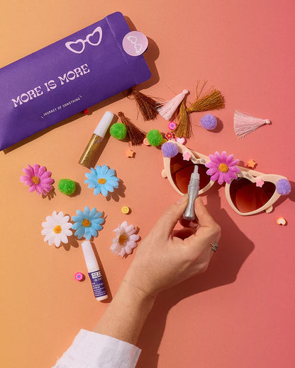 JOURNEY OF SOMETHING  - DECORATE YOUR OWN SUNGLASSES (HEART)