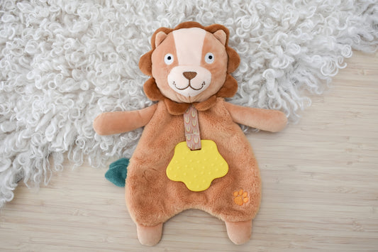 KOALA DREAM SOFT SNUGGLER - HUGSWORTH LION