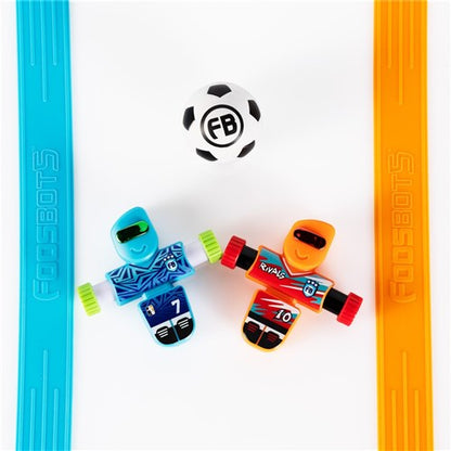 FAT BRAIN TOYS - FOOSBOTS ON THE GO RIVALS EDITION