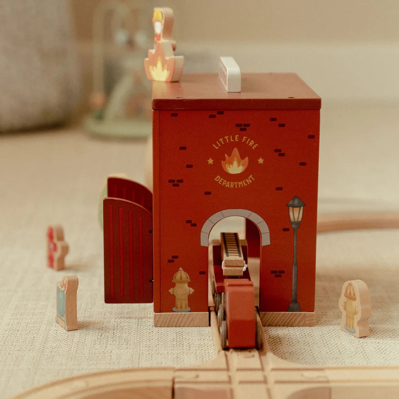 LITTLE DUTCH - FIRE STATION