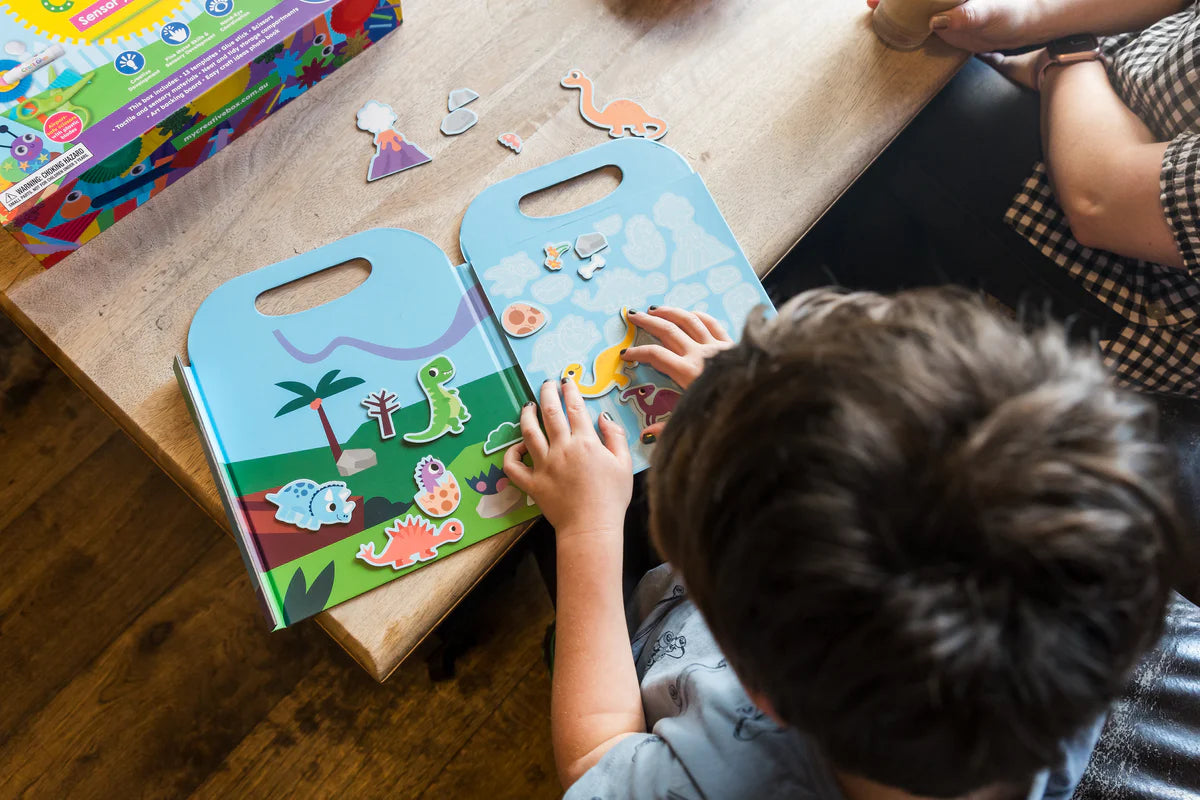 MY CREATIVE BOX - MAGNETIC PLAY SET - DINOSAUR