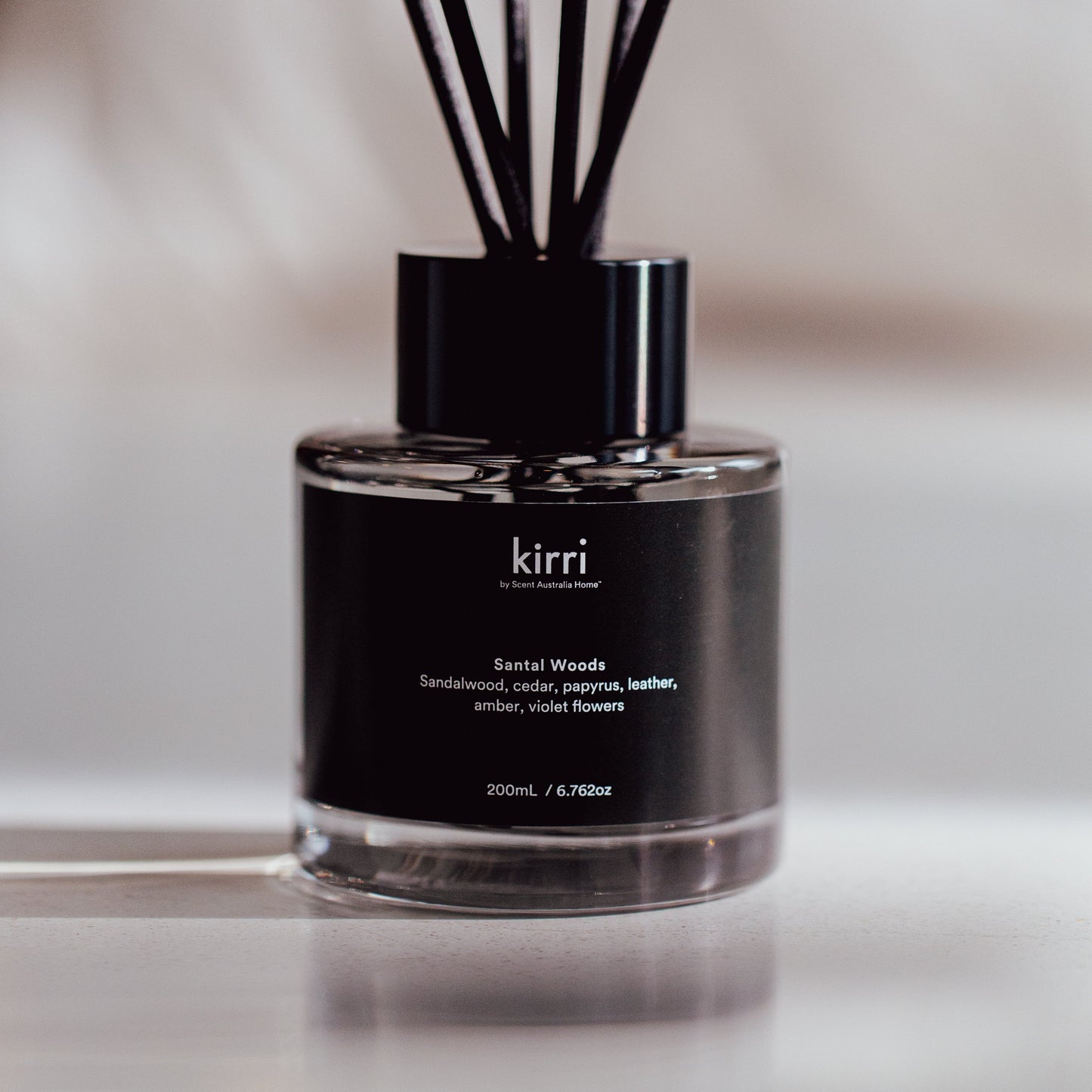 KIRRI - REED DIFFUSER 200ML - SANTAL WOODS