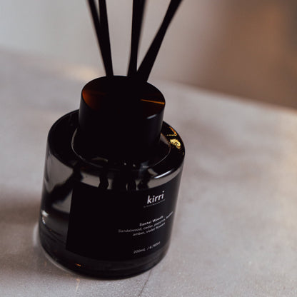 KIRRI - REED DIFFUSER 200ML - SANTAL WOODS