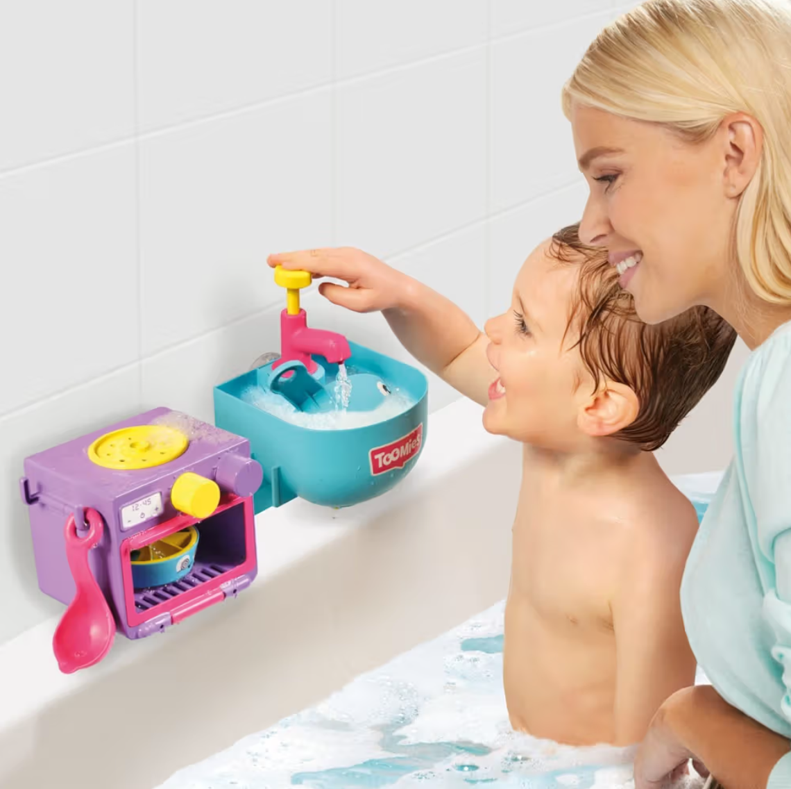 BATH TOY - TOMY TOOMIES BUBBLE & BAKE BATHTIME KITCHEN