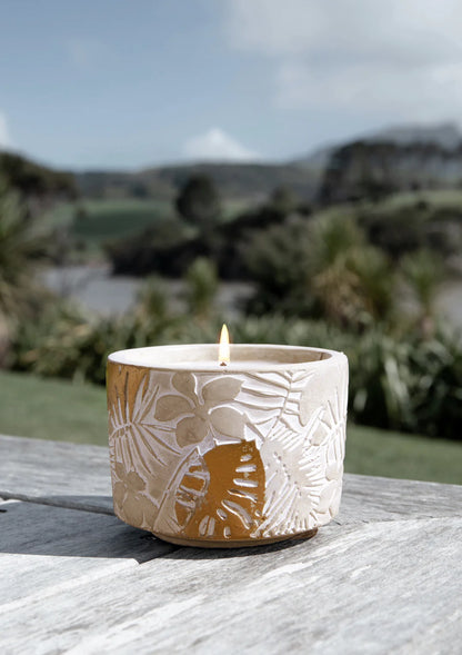 THE AROMATHERAPY CO - THERAPY GARDEN - CITRONELLA CANDLE