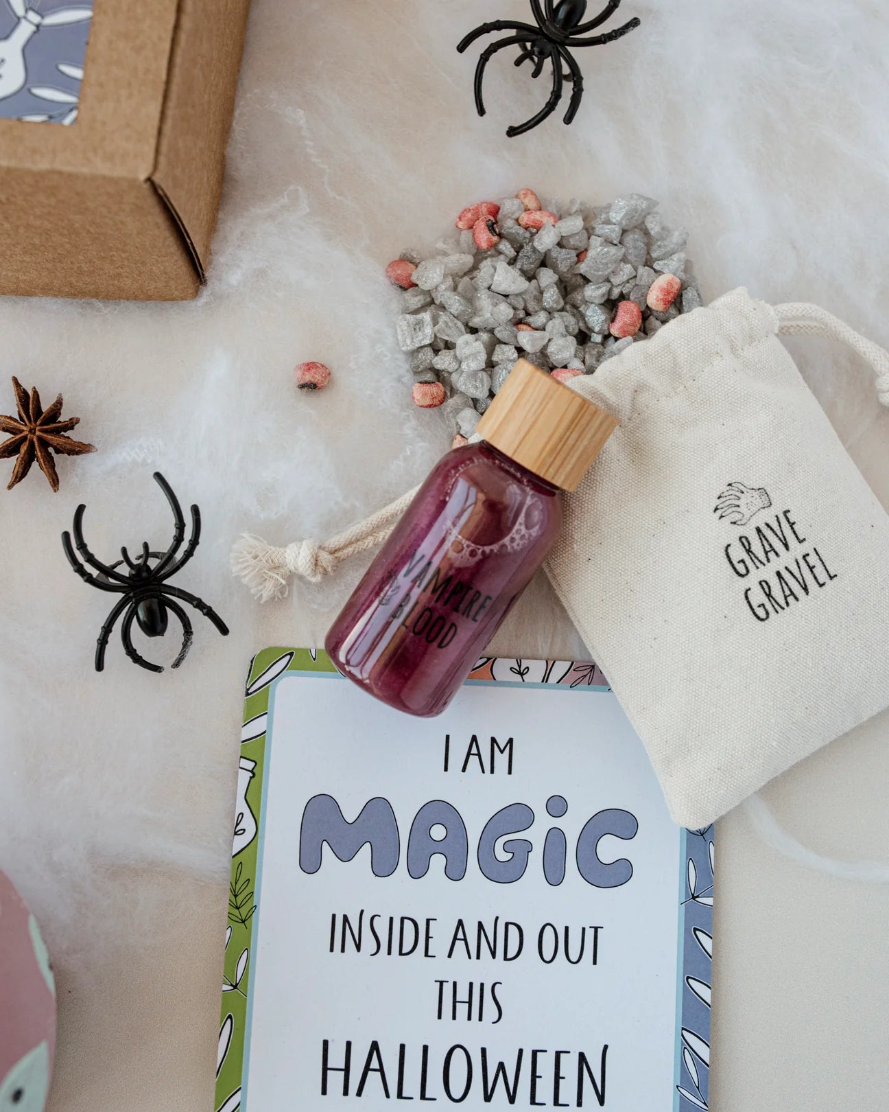 LITTLE POTION CO - TRICK OR TREAT HALLOWEEN POTION KIT