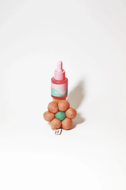 BLOOM FELT AIR FRESHENER - WHITE PEACH & LILY