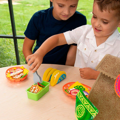 FAT BRAIN TOYS - PRETENDABLES NACHO SET