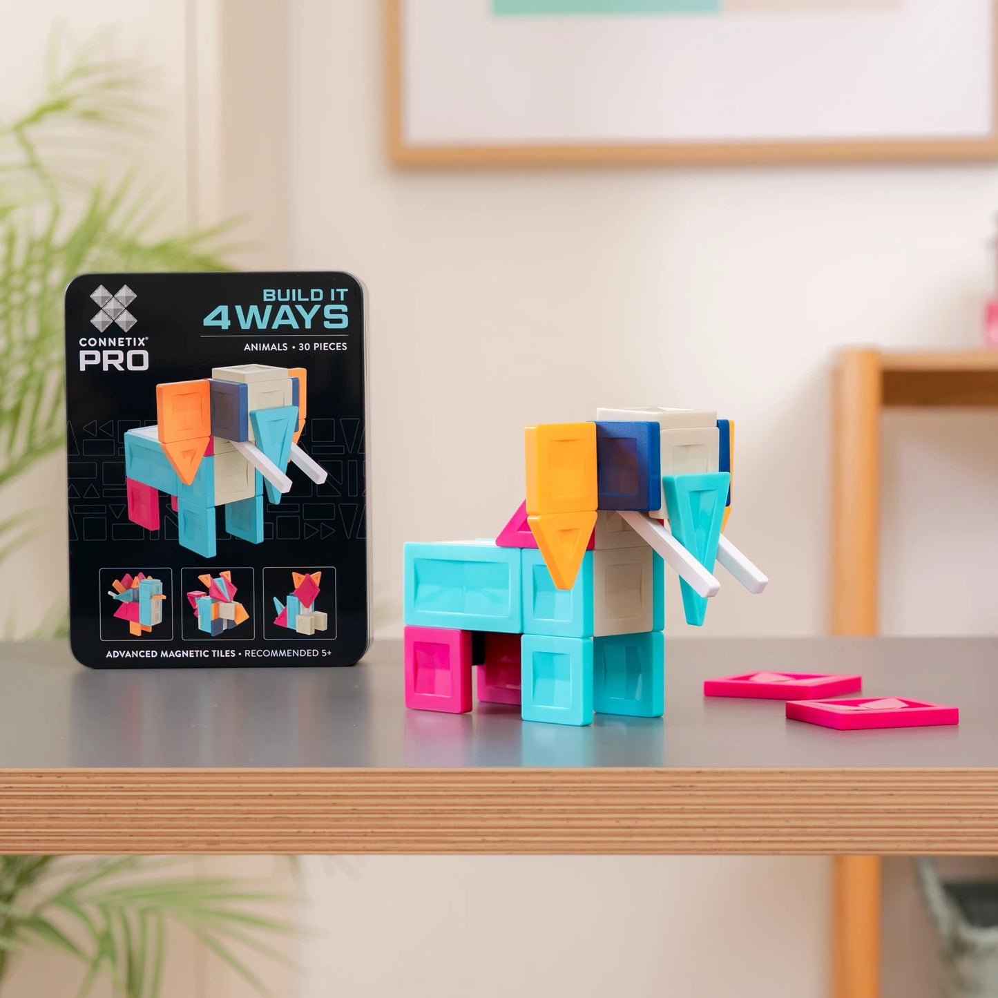 CONNETIX PRO - BUILD IT 4 WAYS - ANIMALS