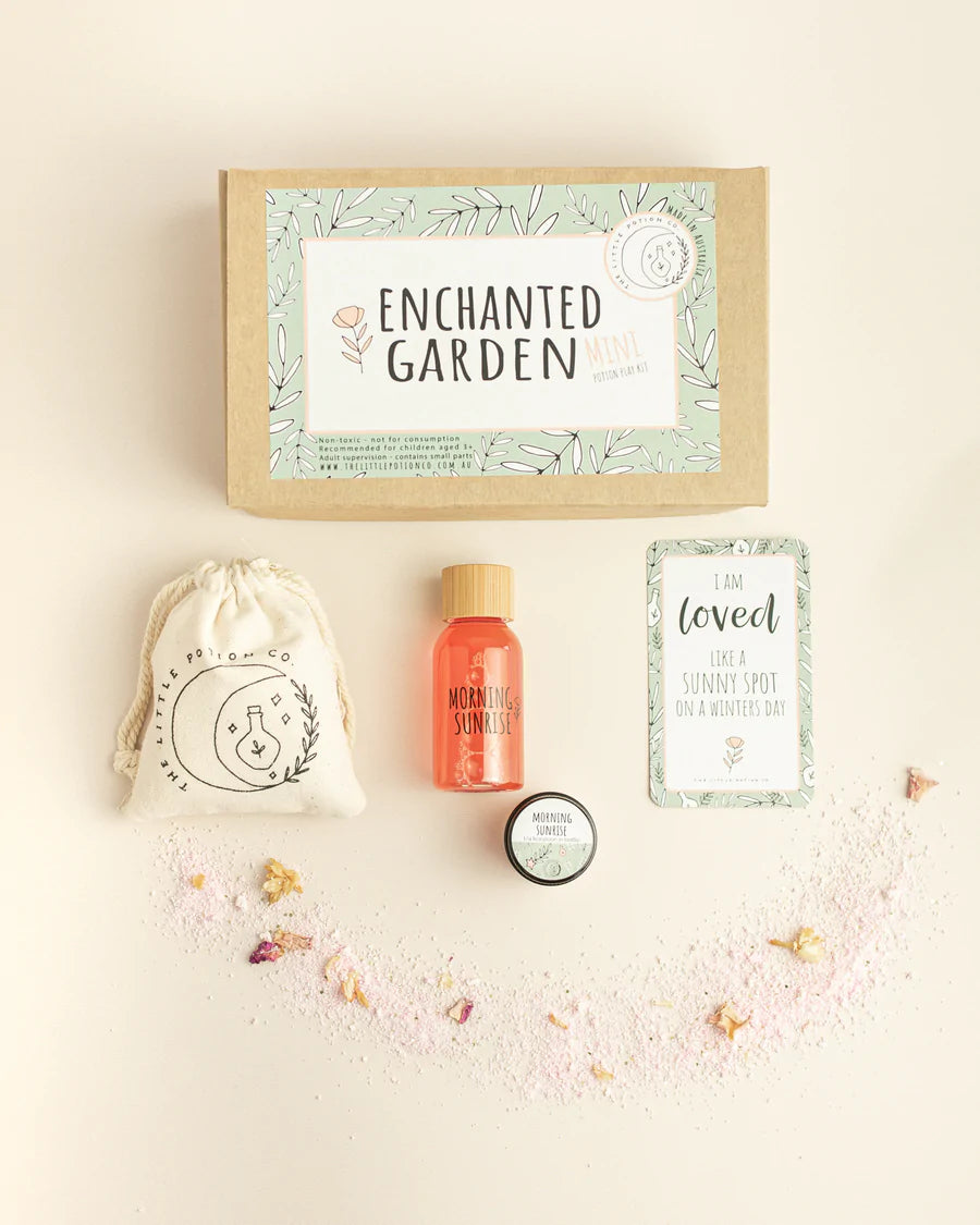 LITTLE POTION CO - MINI POTION PLAY KIT - ENCHANTED GARDEN